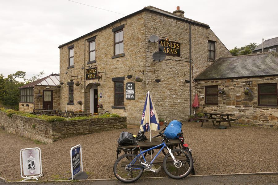 阿尔斯通 The Miners Arms酒店 外观 照片